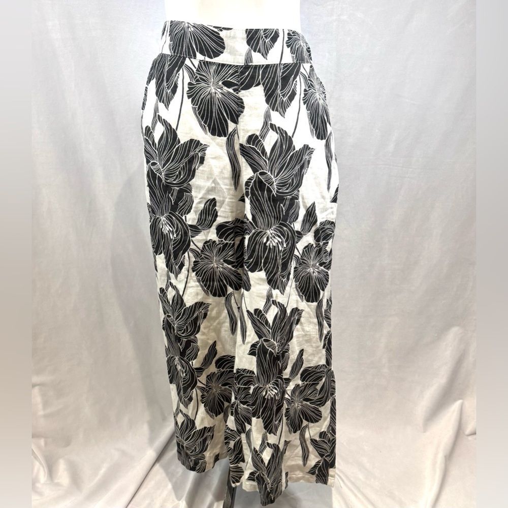 Tahari 100% linen black and white tropical wide leg cropped pants size large